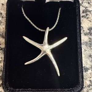 Sterling Silver Starfish Pendant Necklace NEW, never been worn